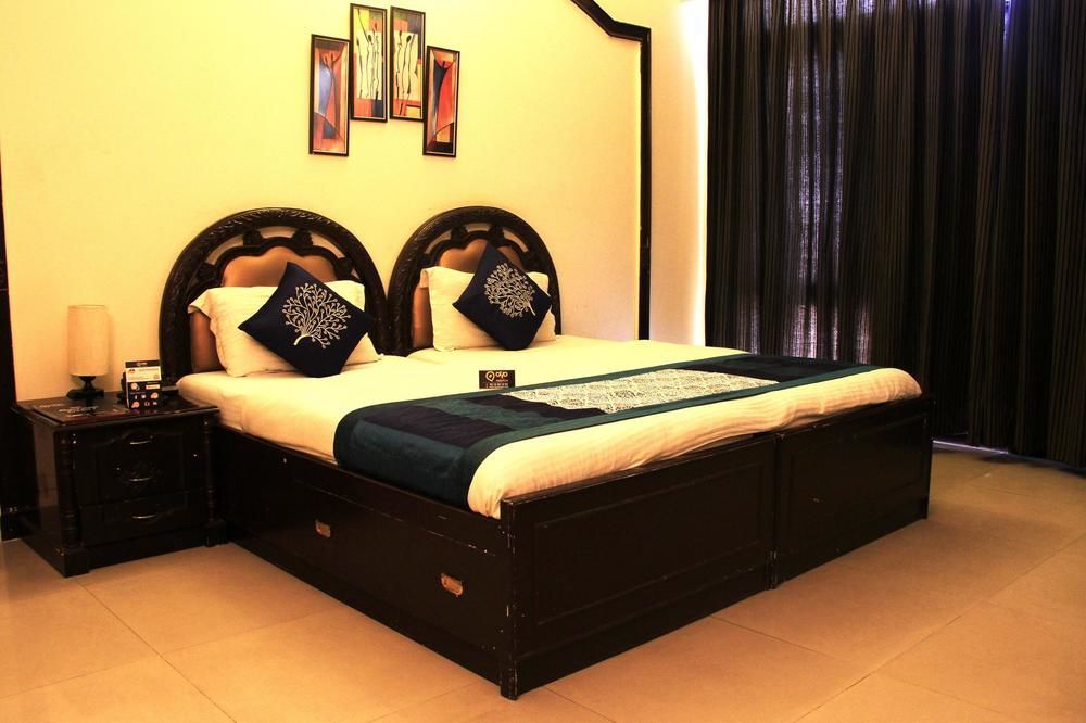Oyo Near Mg Road Near Aravali Biodiversity Park Gurgaon Ngoại thất bức ảnh