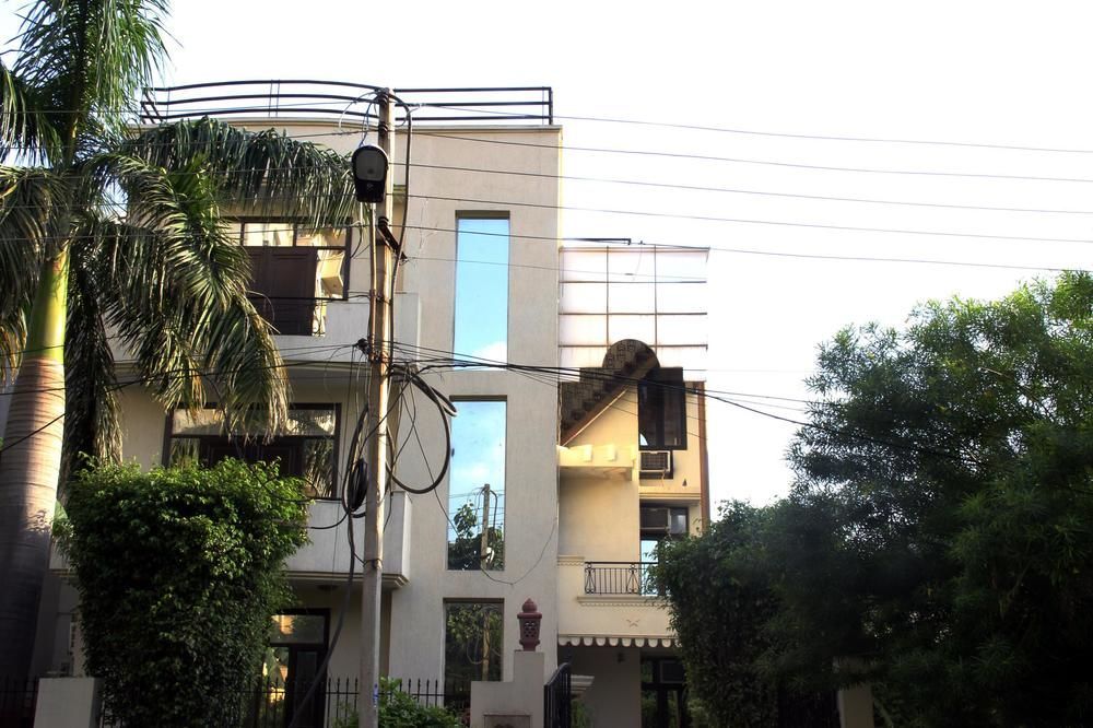 Oyo Near Mg Road Near Aravali Biodiversity Park Gurgaon Ngoại thất bức ảnh